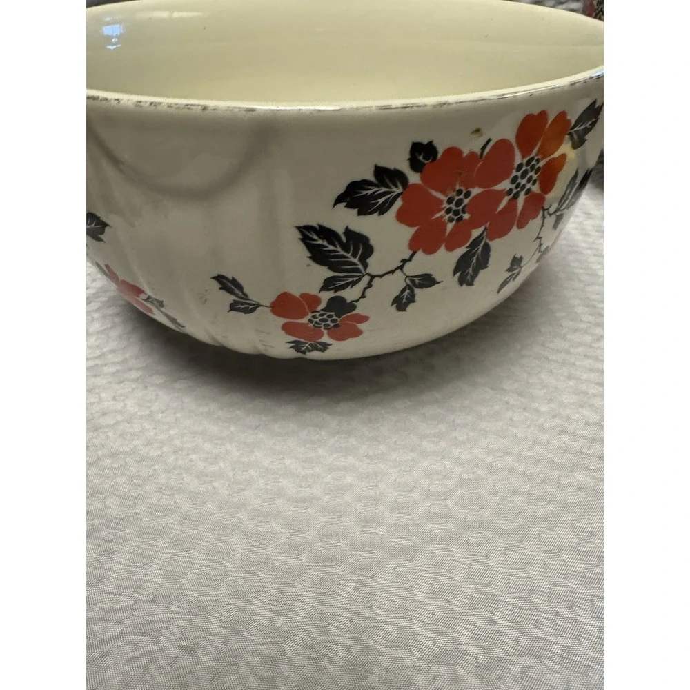 Vintage Poppy Hall Ceramic 3 Piece Bowl Set 8.75